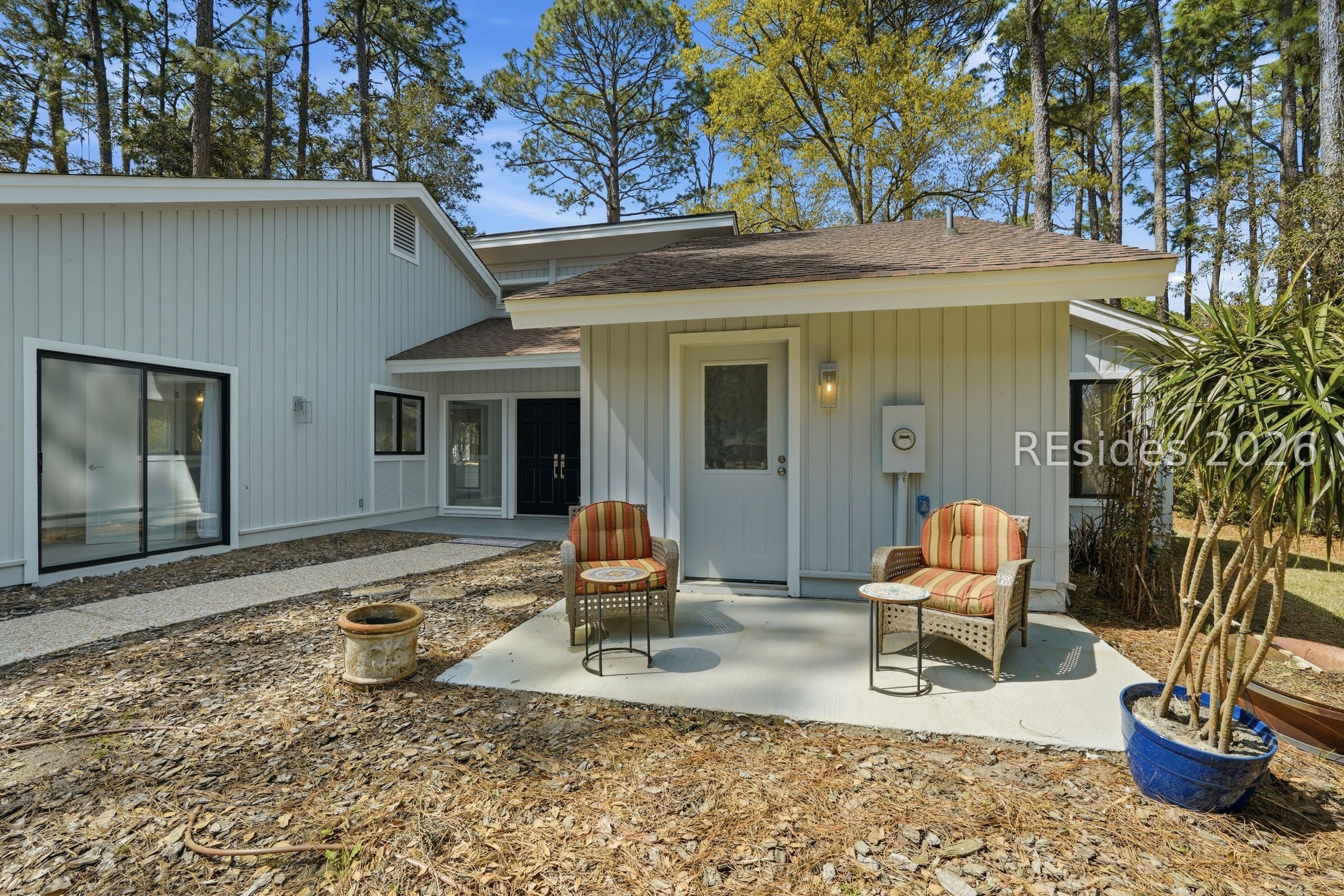 13 Lenora Drive