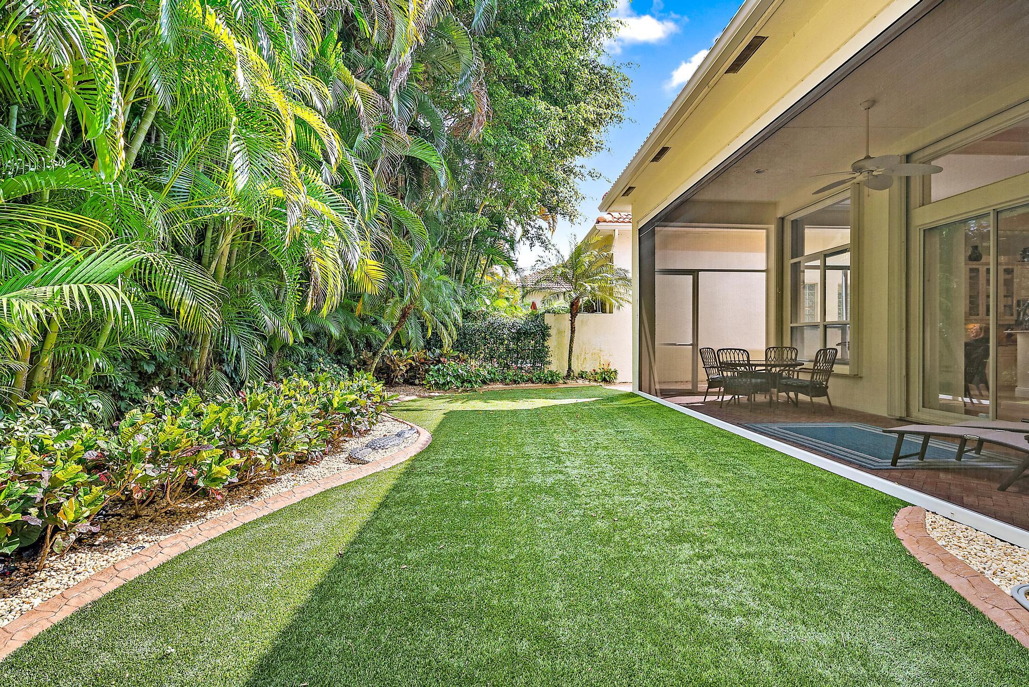 8464 Legend Club Drive