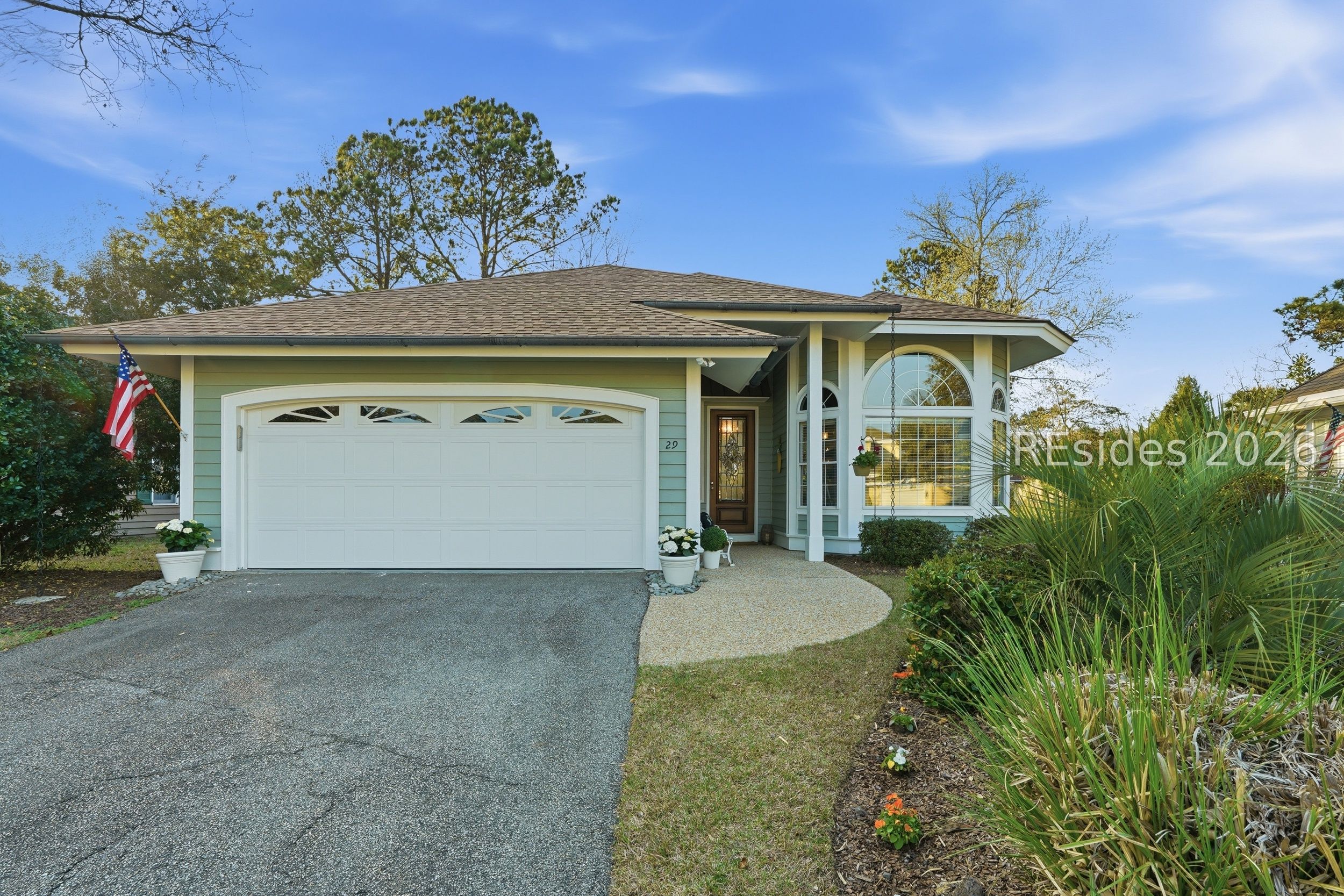 29 Royal Pointe Drive