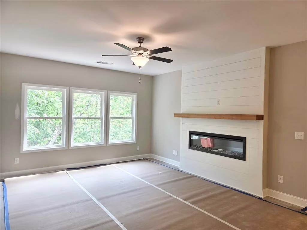 Lake Arrowhead GA 149 White Antelope Street