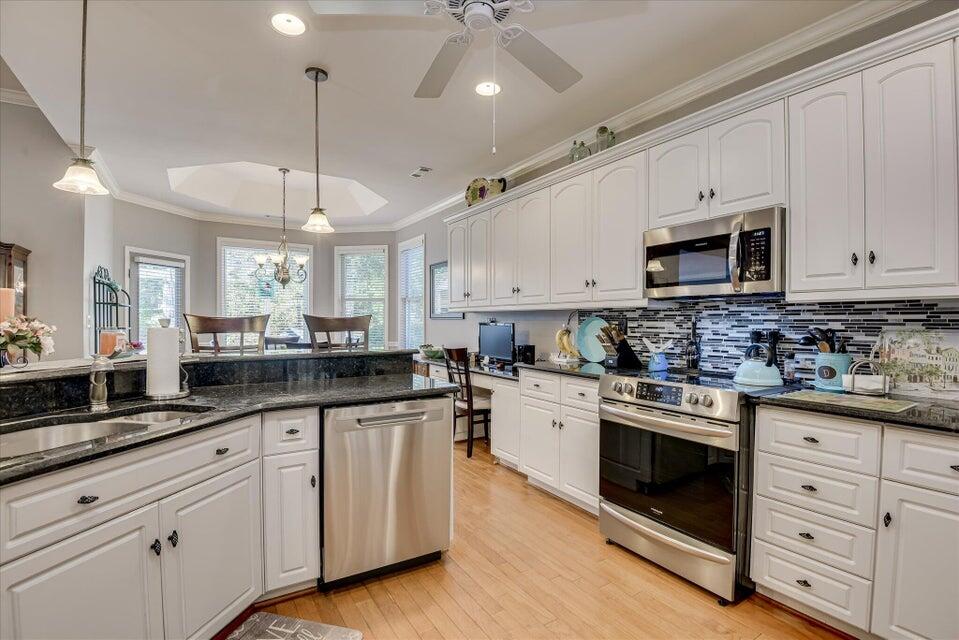 201 Hackberry Lane