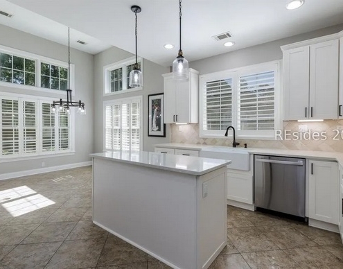 279 Oleander Way