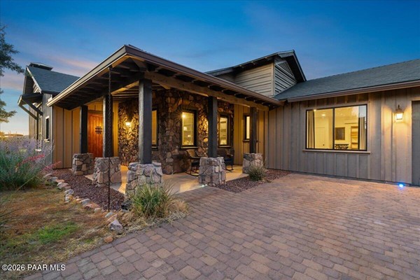 5740 Johnny Mullins Drive