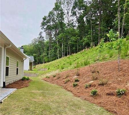 Lake Arrowhead GA 114 Gibson Court